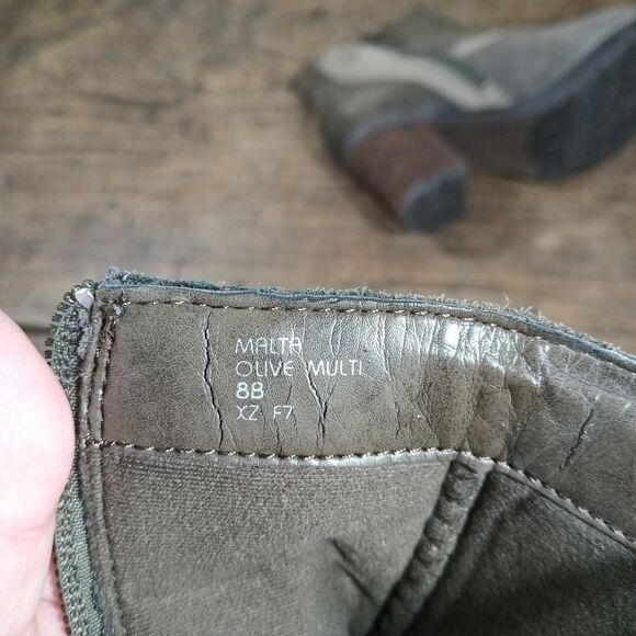 Earth Malta Suede Leather Ankle Bootie Sz 8 B Boho Patchwork Chunky Green Gray - Picture 10 of 12